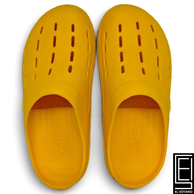 Cholas And1 Bodega Clog Ad90116Bo Ad90116Mo