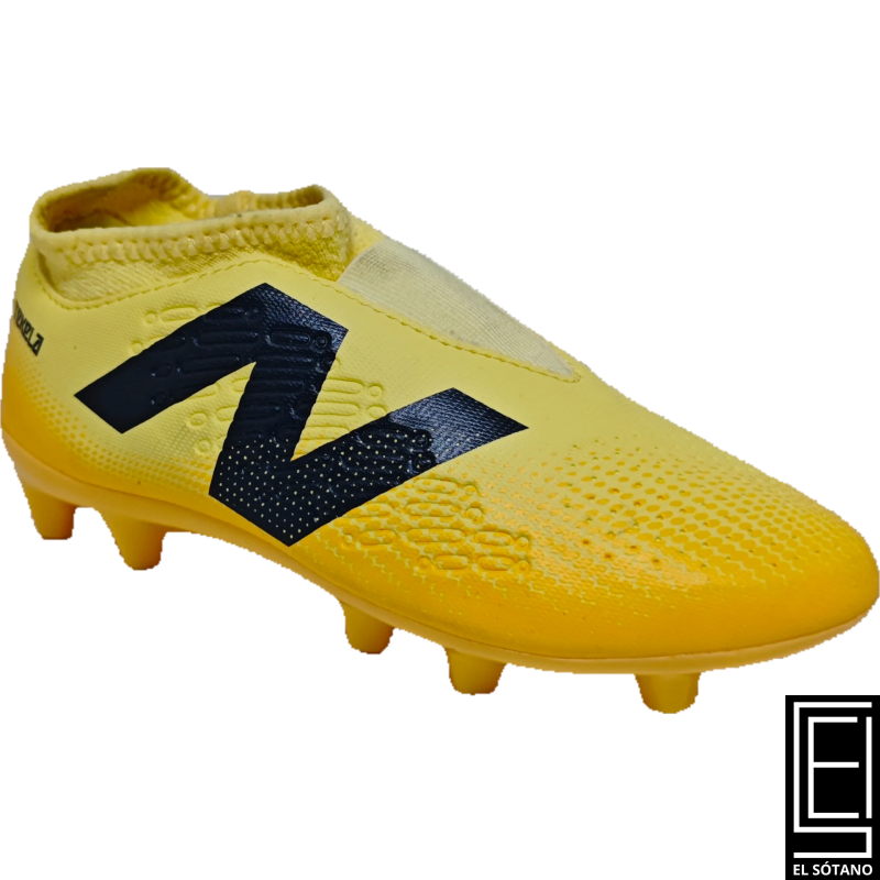 Tacos New Balance Tekela V4 Magique Fg Junior En Color Amarillo