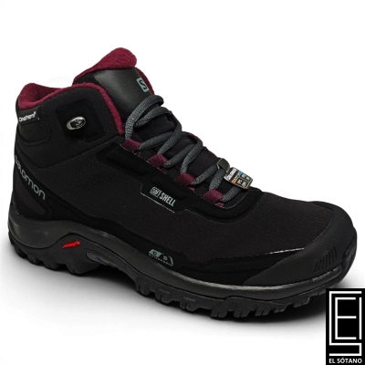 Zapatos Botas Salomon Shelter Cs Wp En Color Negro Cuentan Con Una Membrana Impermeable Climasalomon Y Un Diseño Estilo Softshell Adecuado Tanto Para La Ciudad Como Para La Montaña Senderismo